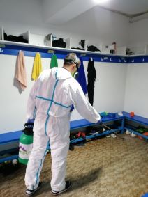 Dezinfekcija stadiona Radnik Surdulica foto