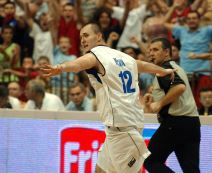 Milan Mačvan, karijera u slikama: FMP, Hemofarm, Amerikanci, Rusi, Partizan, povrede, orlovi...