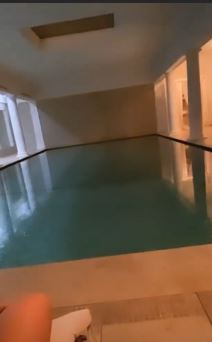 Vanda Nara pokazala njenu i Mauro Ikardijevu kuću u Parizu 