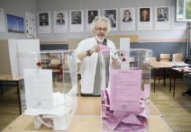 Izbori 2020. - glasali pevači