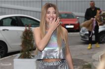 kija kockar stjuardesa bomba u avionu