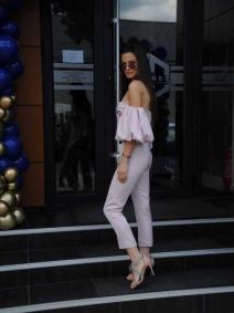 Milica pavlović u kupaćem kostimu 