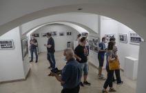 Korona virus Srbija: FOTOGRAFIJE! Goran Sivački - Još uvek si napolju izložba