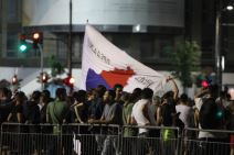 Protesti - Neredi - Srbija - Savetnik ministra Trivana - SPS - SNS - Vlast - Koalicija - Brnabić 