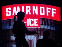 Korona virus najnovije vesti okupljanje zabrana koncerti mere fotografije