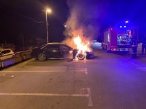 Dragan Antić Recko spaljen automobil Dinamo Vranje trener snimak s lica mesta (VIDEO)