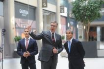 Aleksandar Vučić tržni centar obilazak Beograd na vodi Predsednik