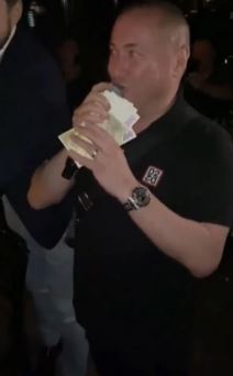 Radiša Trajković Đani Darko Lazić nastup za manje od 10 sekundi uzeli 1.200 evra video