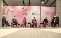 Lepa i srećna konferencija zdravlje žene