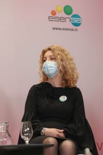 Lepa i srećna konferencija zdravlje žene