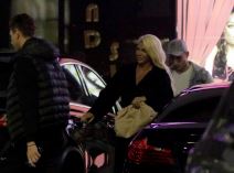 Jelena Karleuša snimanje providna haljina guza foto