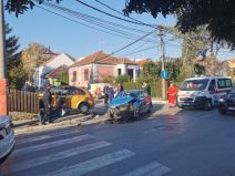 cacak saobracajna nesreca auto udario ogradu 