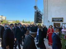 sahrana amfilohije grob natpis