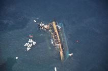 antalija prevrnuo se brod sa turistima