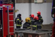 pozar juzni bulevar kineska radnja zapalio se podrum zgrada maksima gorkog vracar vatrogasci 