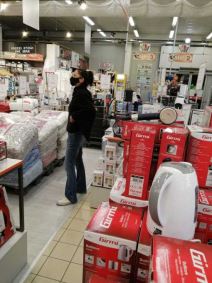 italija korona virus mrtvi mere toskana