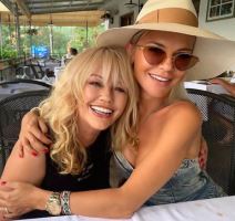 maja suput mama slika lepotice slicnost