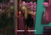 Kako Jelena Karleuša izgleda uživo