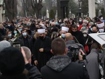 dzej ramadanovski sahrana andrijana tomanic oprostajni govor psovke