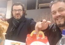 sasa matejic estradni menadzer korona virus hospitalizovan prikljucen na kiseonik foto