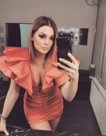 Jelena Kostov trudna