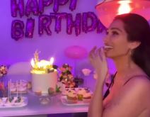 dzunior dzek nova devojka iva rodjendan cacka joj zube foto