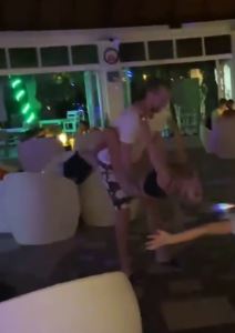 milan borjan snezana borjan maldivi ples skocila na njega zajahala ga instagram foto