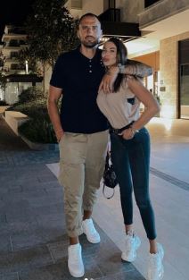 tadija dragicevic supruga sandra niketic trudna proslava instagram foto video