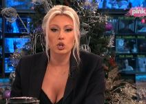 novo jutro dajana paunovic dekolte pink foto