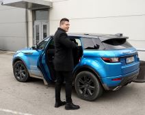 sloba radanovic automobil dzip skupocena kola