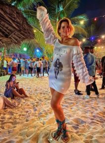 miona markovic glumica rodjendan zanzibar afrika proslava 