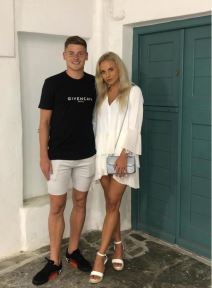 harvi barns lester siti zvezda premijer liga devojka naomi dann instagram plavusa