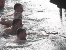 bogojavljenje 2021 casni krst plivanje srbija ada ciganlija kragujevac fotografije