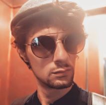 zivot je lep film decak glumac gde je sad