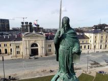 spomenik stefan nemanja ostecen muskrac otkinuo krst