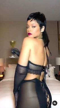 rijana donji ves savagexfenty video