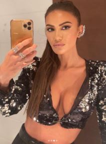 ivana stamenkovic sindi zgodna telo kupaci seks bomba