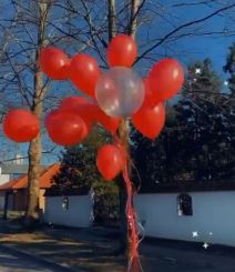 ana korac kija kockar isti automobil spot 