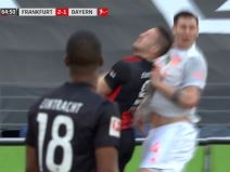 luka jovic povreda sudar krvava glava niklas zile ajntraht bajern bundesliga