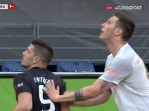 luka jovic povreda sudar krvava glava niklas zile ajntraht bajern bundesliga