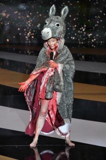 dodela nagrade cezar skinula se gola na bini protest francuska