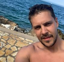 Šta se desilo s Twitter profilom Miloša Bikovića