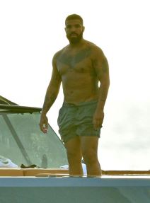 kim kardasijan razvod drejk udvaranje