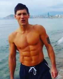 muskarci frajeri fotografije muskarac mladoliki izgled