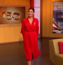 marija kilibarda seksi stajling haljina emisija grudi 