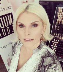 andrijana dabetic anci mis jugoslavije pevacica kako sada izgleda foto