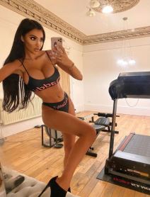 kloi kan plasticne operacije instagram foto