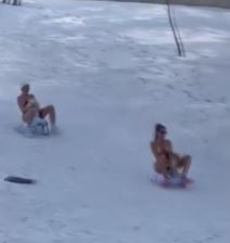 ljupka stevic iva grguric sankanje u kupaćim kostimima divcibare video