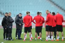 fudbalska reprezentacija srbije trening stadion baku 
