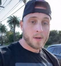 tom henks sin cet devojka kijana parker prijavila za zlostavljanje video